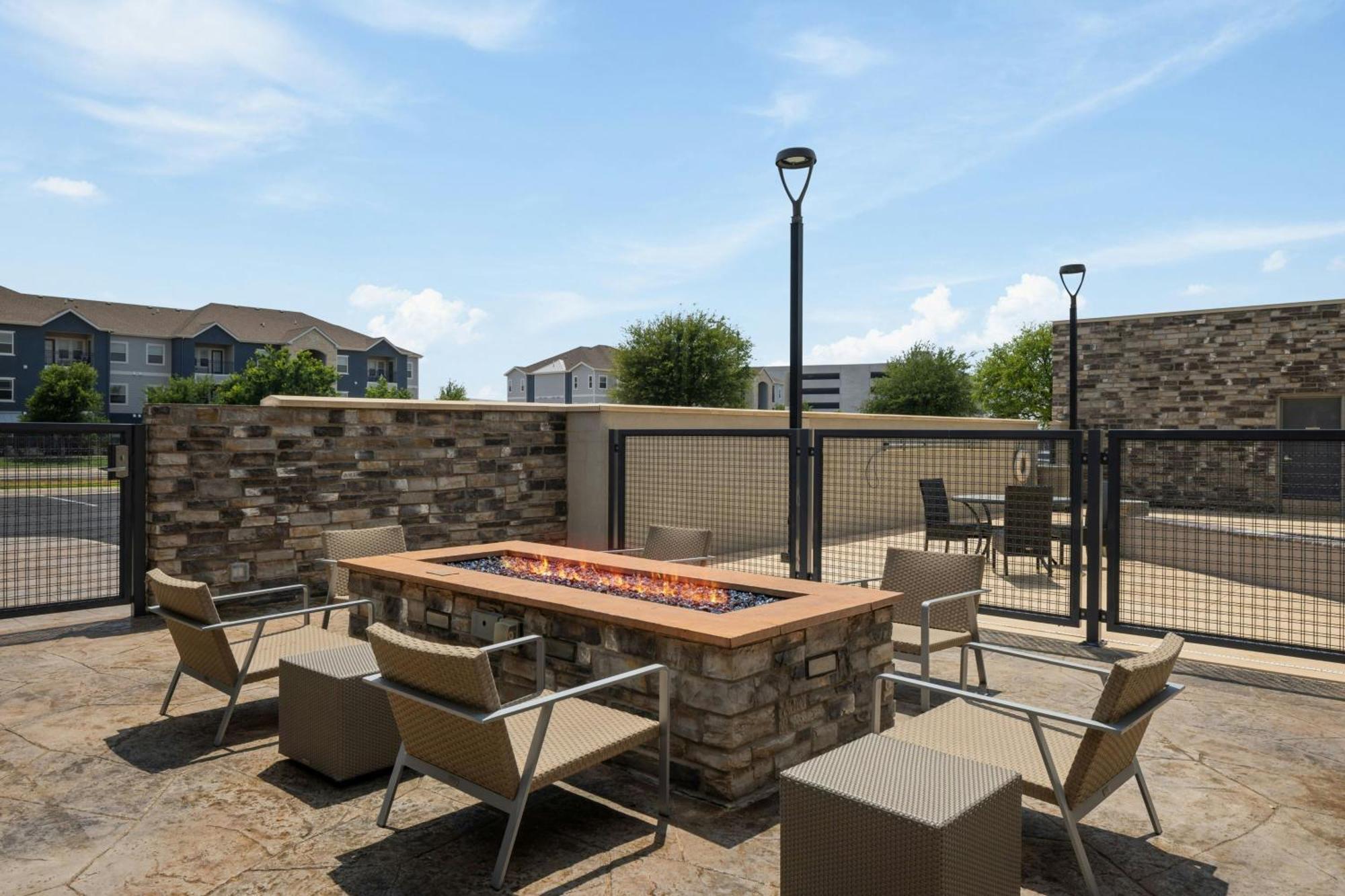 Springhill Suites By Marriott Midland Odessa Exterior photo